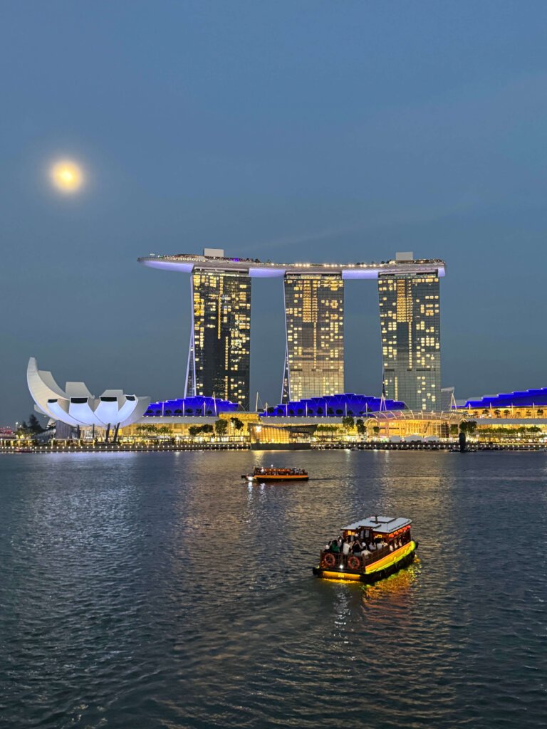 singapore-mbs
